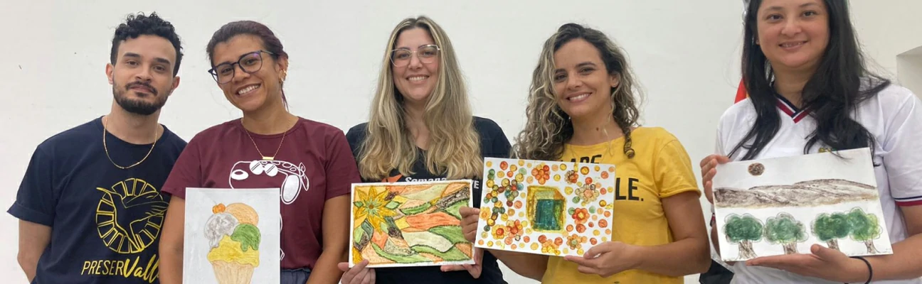 Oficina de Pigmentação Natural com Professores e Coordenadores de Ensino de Cajati